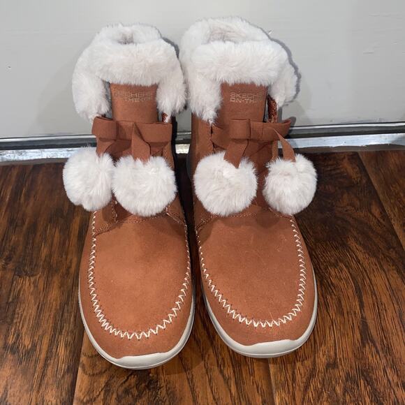 Skechers Women’s Suede Ankle Winter Boots Sz 11 Chestnut On The Go Joy Hibernate - Picture 2 of 9